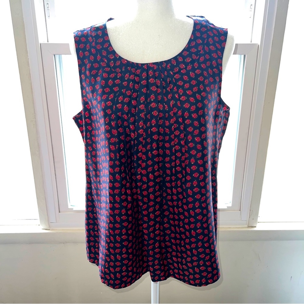 Talbots Size Medium Dark Navy Lady Bug Print Pleated 100% Silk Sleeveless Top